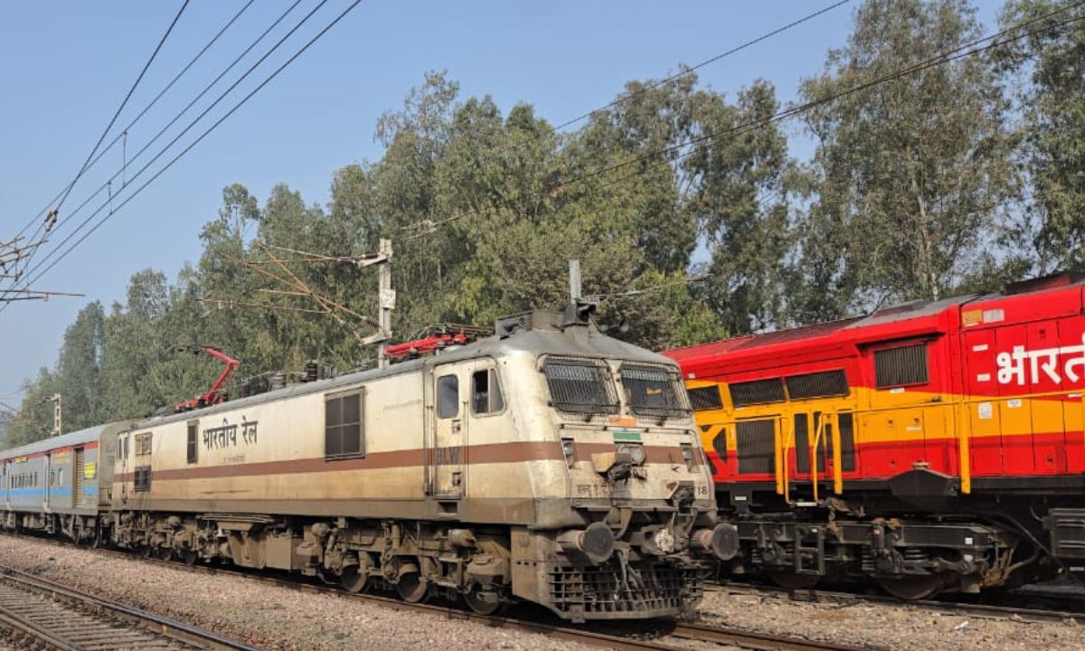 Railway news Delhi Haryana, Rajasthan Gujarat route trains with additional coaches, see full list