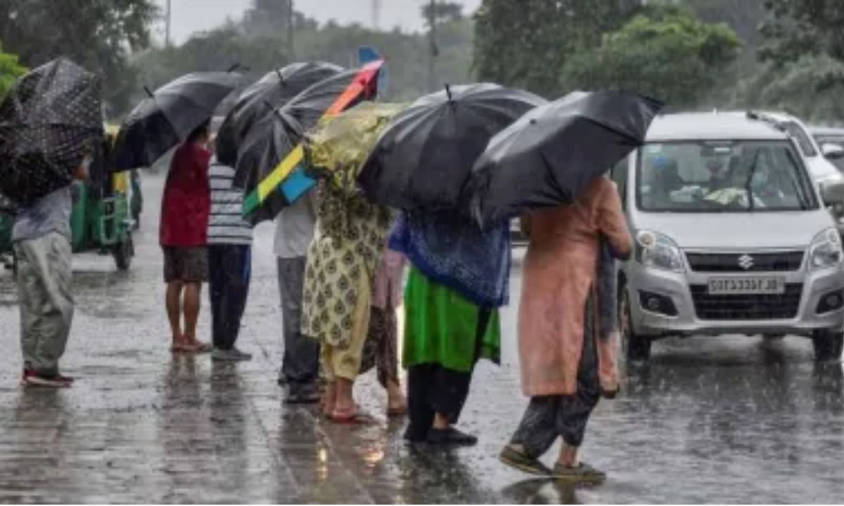 3 February  2026 Weather Update Hail snow in the north, stormy rains in the south, the next 48 hours will be critical