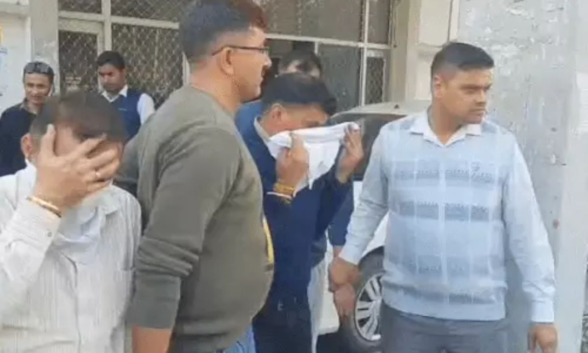 Haryana ACB Raid Kaithal Sonepat Corruption Case Red Handed