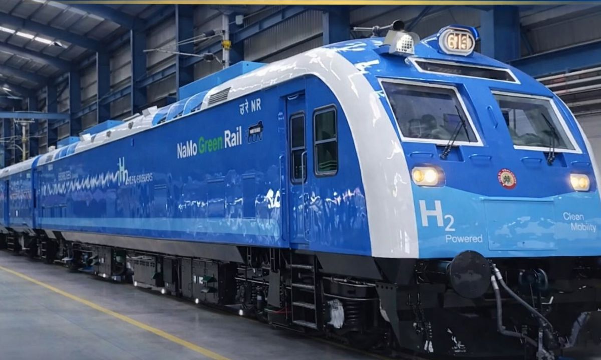 Hydrogen Train Trial successful, making two trips at a speed of 70 kilometers per hour.
