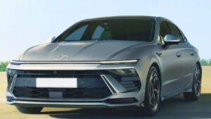 Hyundai Verna Facelift Interiors: हुंडई वरना फेसलिफ्ट की नई झलक सामने, फीचर्स अपडेट