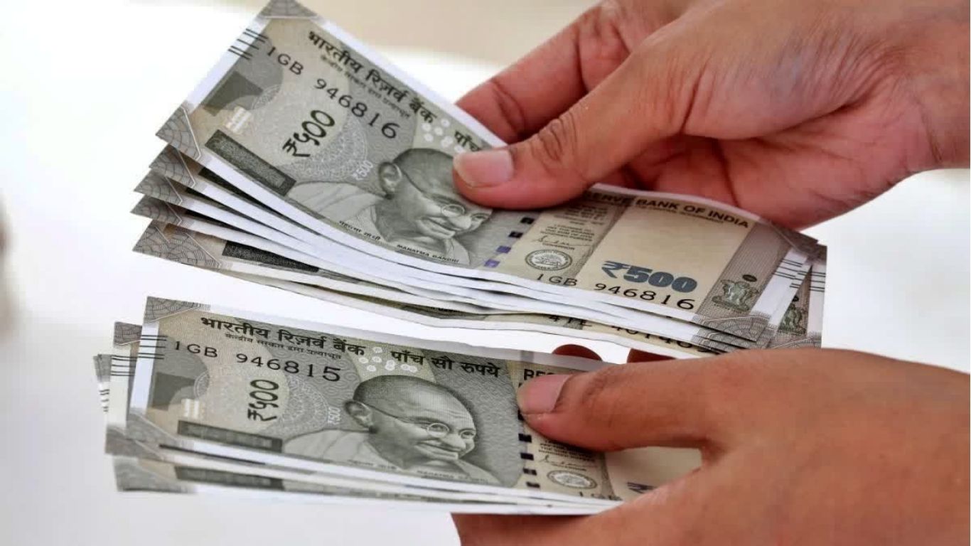 DA hike 2026: केंद्रीय कर्मचारियों के महंगाई भत्ते पर फैसला टला, 2 प्रतिशत वृद्धि की संभावना