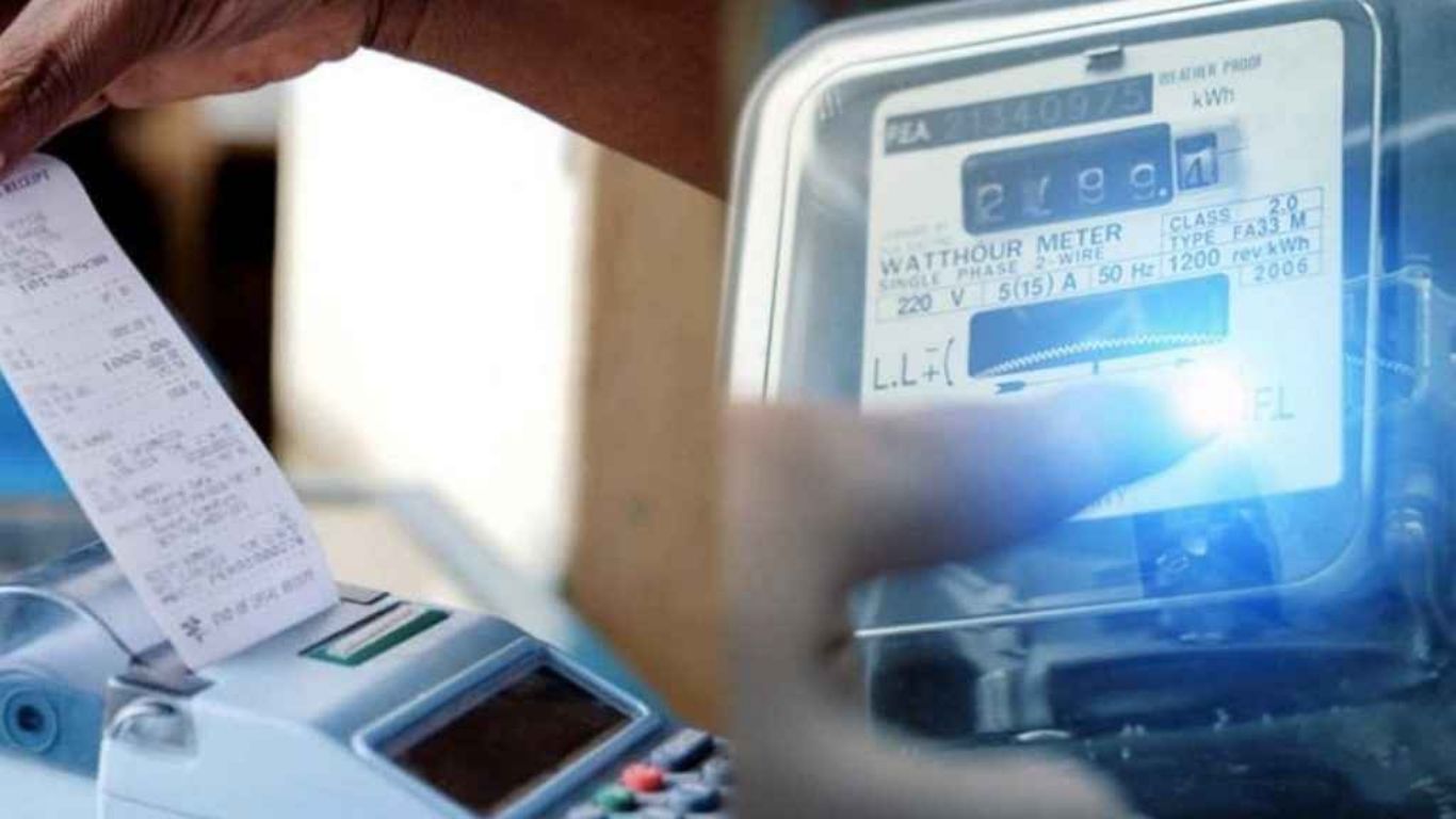 Haryana Electricity Bill Charges: हरियाणा में बिजली उपभोक्ताओं पर बढ़ा आर्थिक बोझ, बिल में जुड़कर आ रहे कई तरह के अतिरिक्त शुल्क