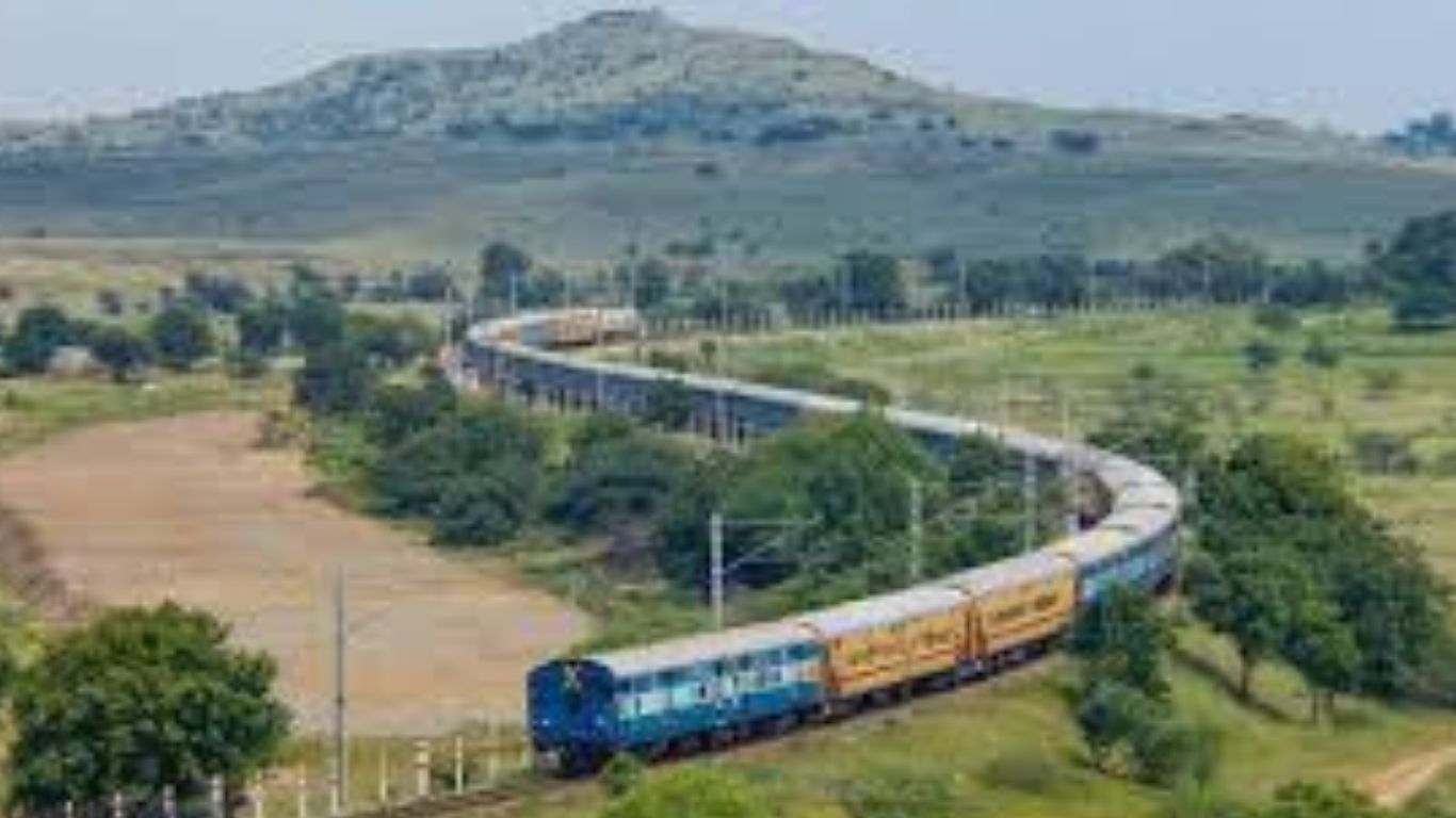 Haryana Orbital Rail Corridor: अब खरखौदा से मानेसर तक दौड़ेगी विकास की रेल, बजट हुआ डबल