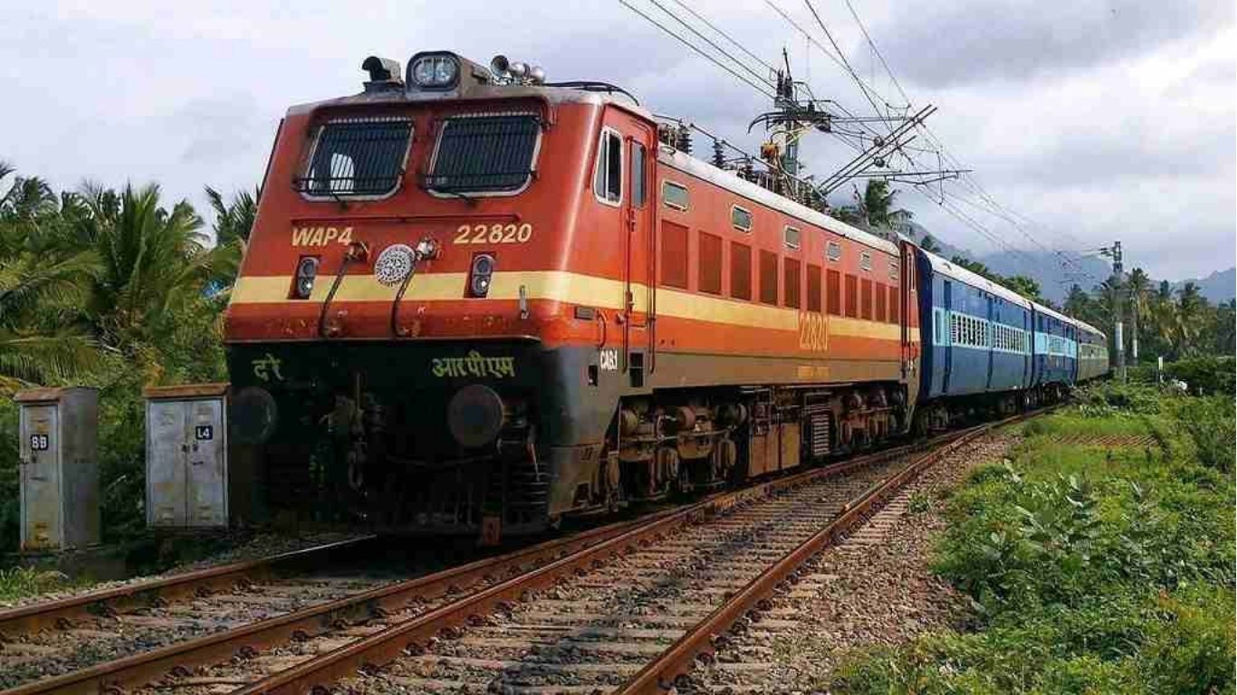 Vaishno Devi special train: चैत्र नवरात्र में वैष्णो देवी यात्रा के लिए दिल्ली से स्पेशल ट्रेन सेवा बढ़ी, देखें शेडूअल