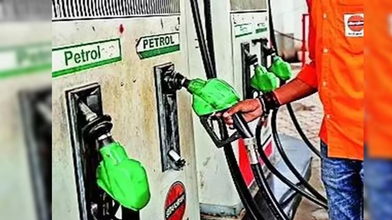 excise duty on petrol: पेट्रोल-डीजल पर बड़ी राहत, सरकार ने एक्साइज ड्यूटी 10 रुपये घटाई