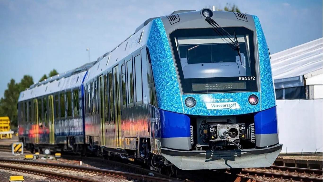 Hydrogen Train: Hydrogen train sent to Shakurbasti, Delhi for maintenance, work will also be done on technical improvements