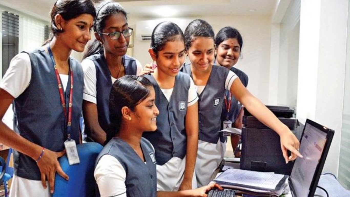 AP 10th class results 2026: आंध्र प्रदेश 10वीं बोर्ड का रिजल्ट आज, ऐसे चेक करें अपनी मार्कशीट