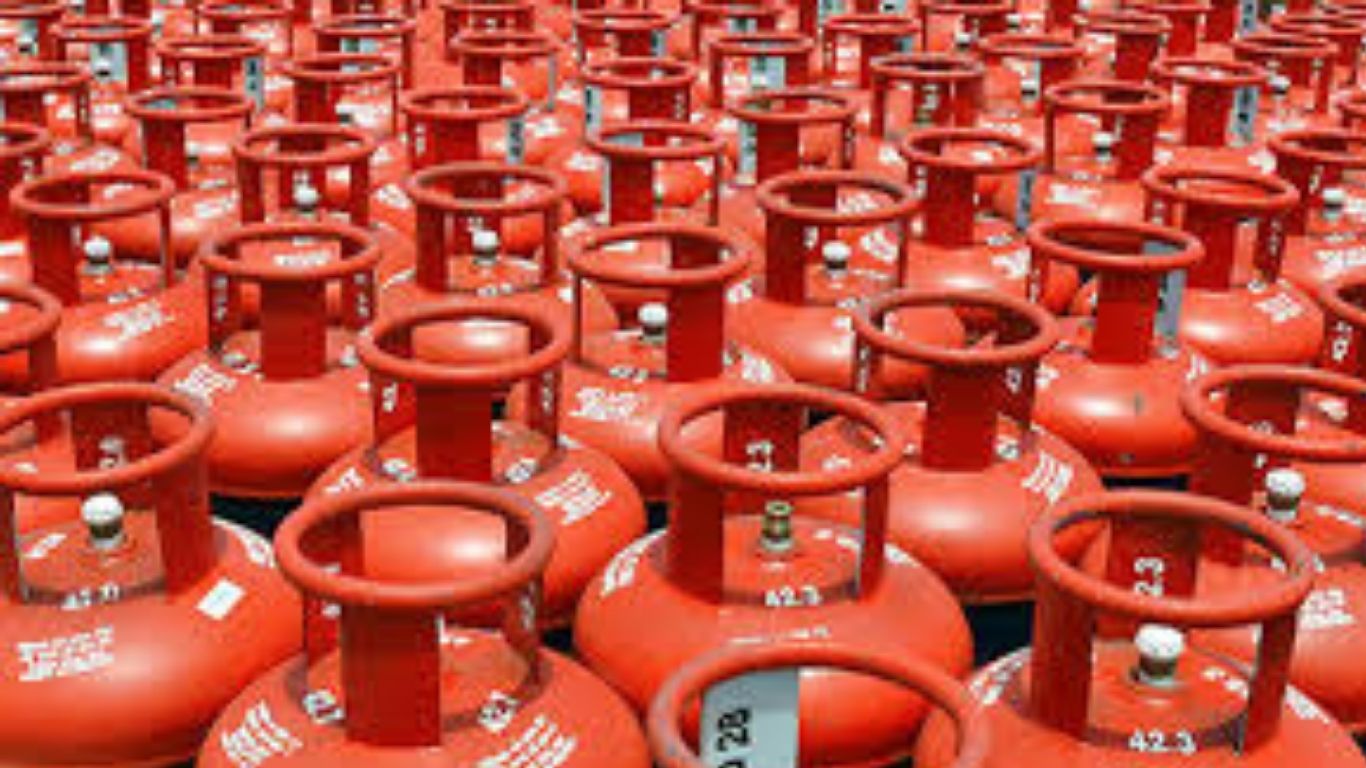 LPG Gas Price Today: 21 अप्रैल हरियाणा में LPG गैस की कीमतों में हलचल, जानें आपके शहर में सिलेंडर का दाम