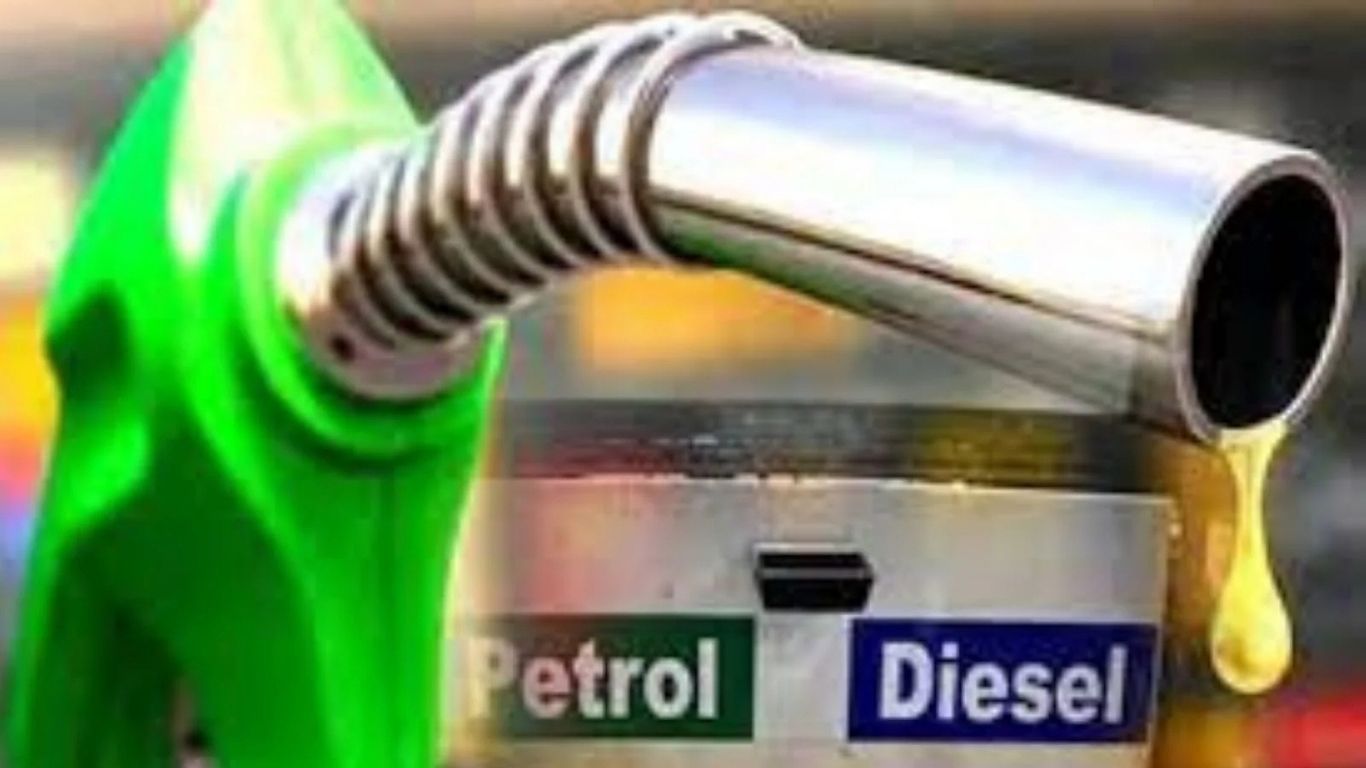 Petrol Diesel Price Today: तेल के दामों में भारी उछाल, शेल इंडिया ने पेट्रोल 7 रुपये डीजल 25 रुपये महंगा