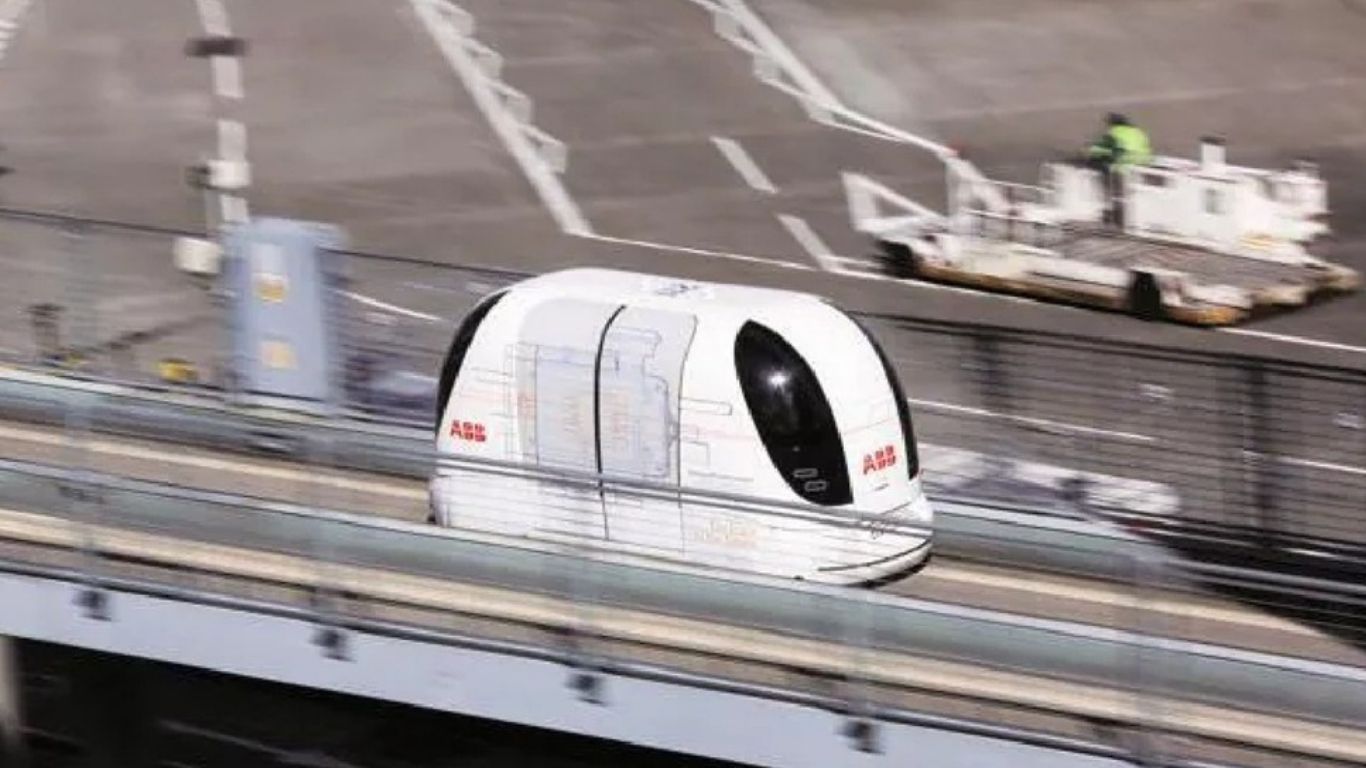 Pod Taxi: इस शहर में पॉड टैक्सी बिना ड्राइवर वाली कार पहुंचाएगी ऑफिस, जानें क्या है रूट