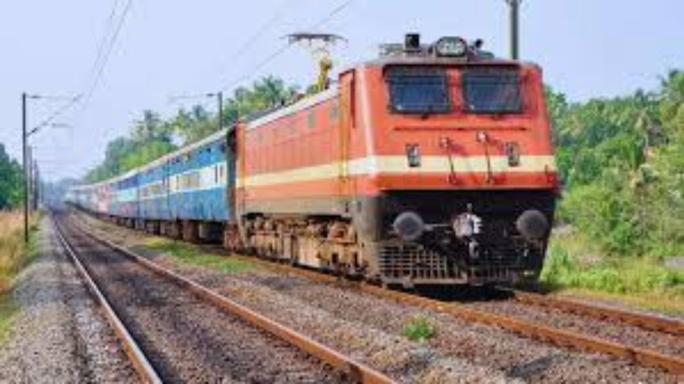 Railways Special Train : दिल्ली वालों के लिए खुशखबरी, अब कोसी कलां वाली ट्रेन जाएगी सीधे धौलपुर, मात्र कुछ रुपयों में पहुंचे आगरा