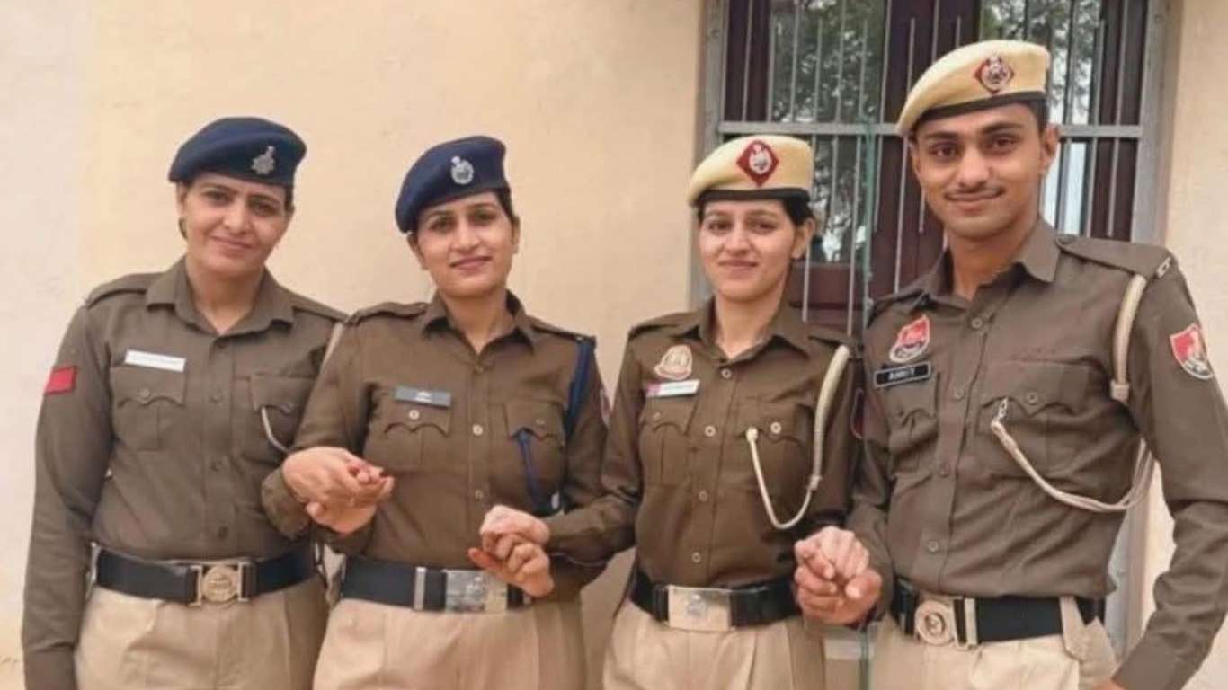 Haryana Police Constable: A unique example of success, four siblings became police constables.
