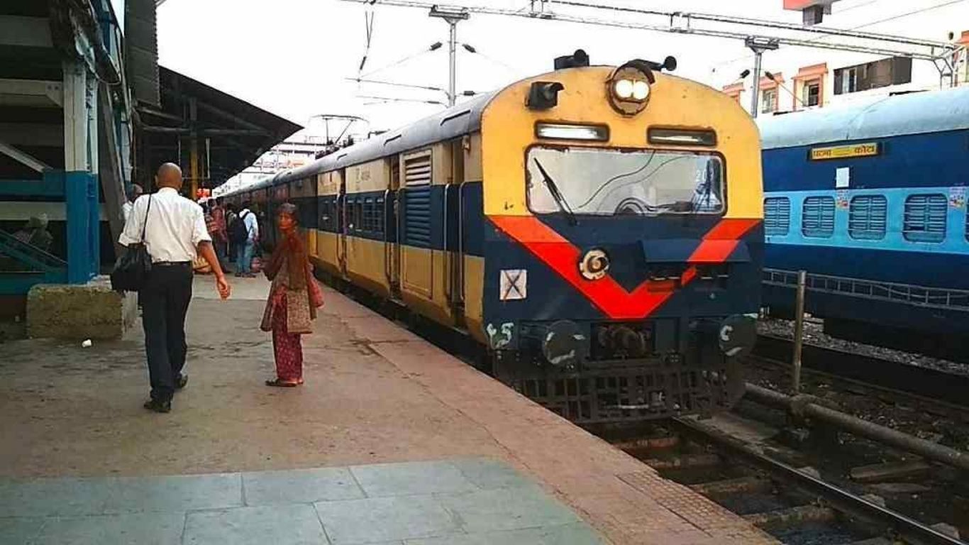 Delhi Faridabad MEMU Train: फरीदाबाद से दिल्ली रेल यात्रियों की मौज, रेल मंत्री ने दी नई मेमू ट्रेन को मंजूरी, देखें शेड्यूल